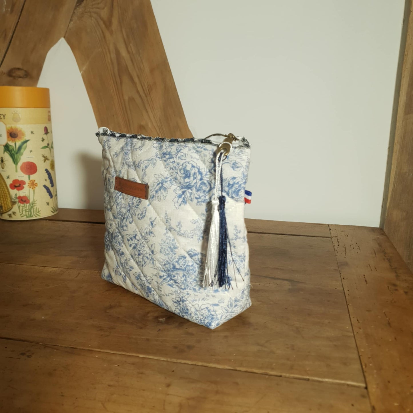 Trousses jouy