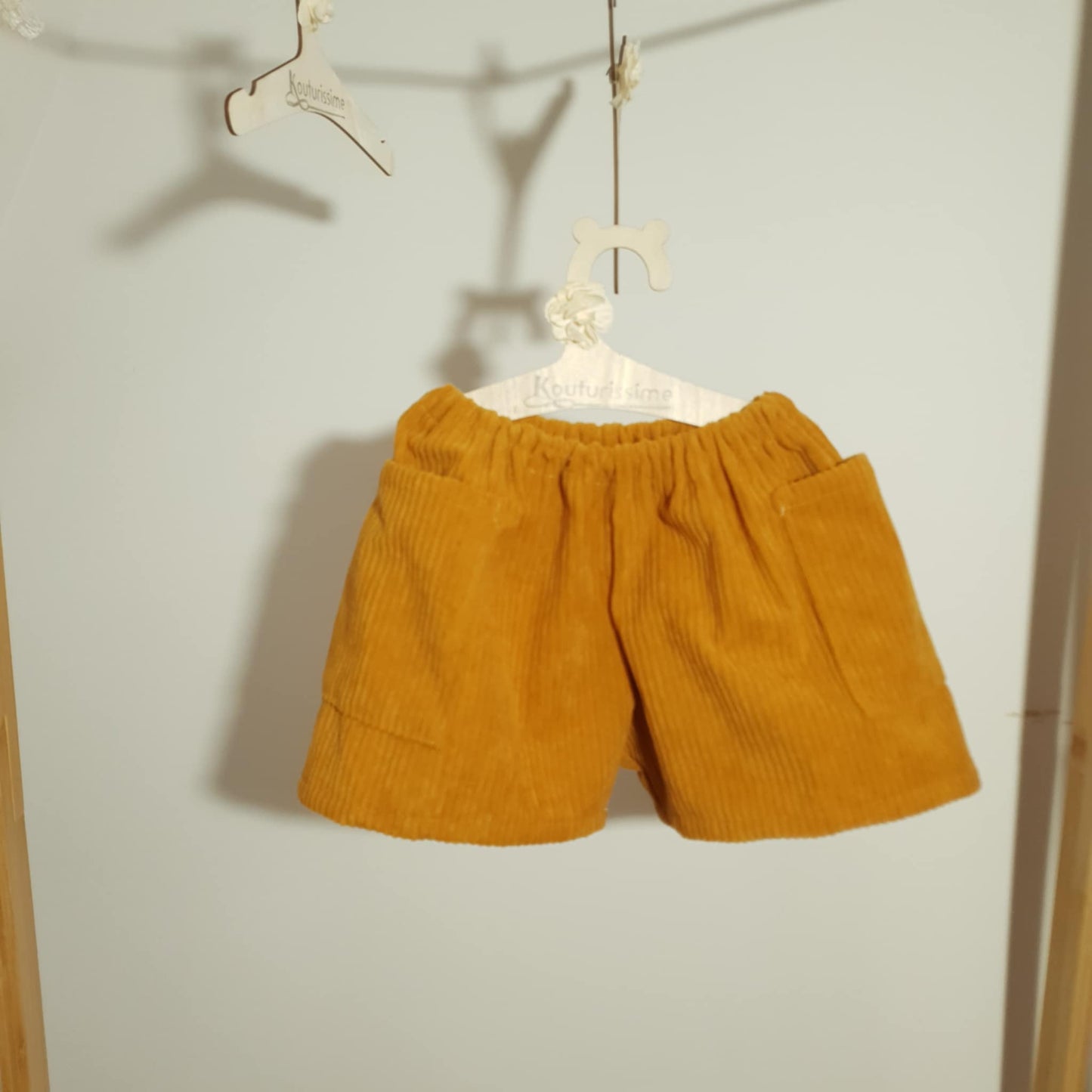 SHORT DARCY