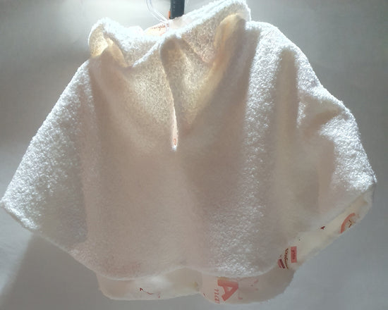 Cape  enfant confectionnée sur mesure