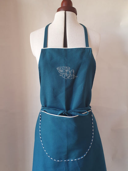 Broderie personnalisée sur tablier de cuisine Eliza